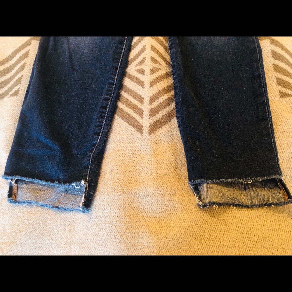 Joe’s Jeans — Skinny high rise and step hem, sz 31